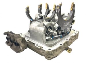 Volvo sebességváltó fedél 21314140 21571887 21484415 22117097 22780683 21314141 21484416 21244590