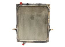 Radiátor Renault kódok: 5010619803, 5010619802, 5010619804, 5001868516, 5001873681