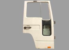 Jobb ajtókeret Volvohoz – Kód 3093746-11