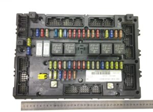 Biztosítéktábla mercedes – kód: a0014465058, 0014465058