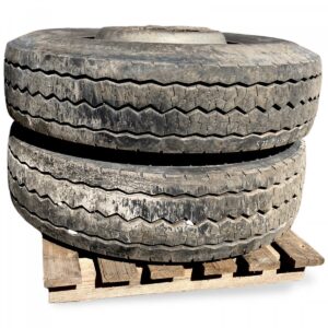 Készlet 2 használt scania kerék 295/80 r22. 5, 225 x 825-16