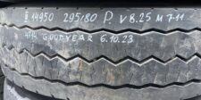 Goodyear gumiabroncs 295/80 R22.5, V8.25 mintázat, gyártás: 2023.10.06