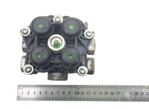 Négyszelepes védőszelep volvo ii36012n50-11