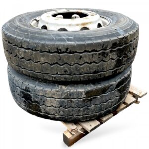 Volvo 305/70r22. 5 kerékszett 2 db – 225×825-28