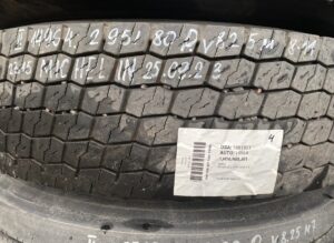 Volvo kerék 295/80 r22. 5 225×9 225×8. 25 113