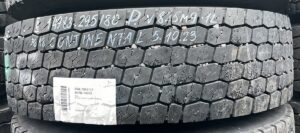 Volvo kerék 295/80r22. 5 continental 5. 10. 23