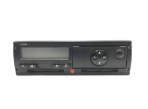 Vdo digitális tachográf volvohoz, kódok: 20879737, 21089527, 21386632, 21593391, 21930329, 22081534, 22587509, 20728036, 21386622, 85013101, 85013506, 21593381