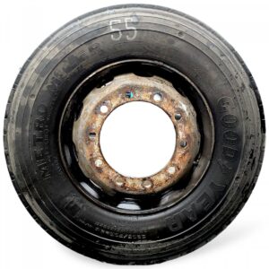 Goodyear metro miler kerék 305/70r22. 5 225×825-24 volvo