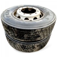 Készlet 2 db kerék Volvo 305/70R22.5 Michelin