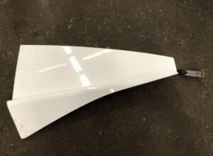 Jobb oldali felső kabin spoiler mercedes – kódok 9607902865, a9607902865