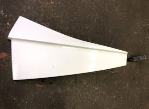 Oldalsó tetőspoiler balra mercedeshez (kód: 9607902765 / a9607902765)
