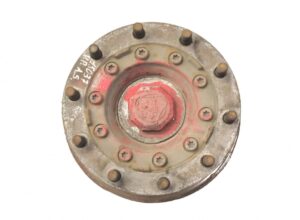 Bal első tárcsafékes másodlagos tengely kerékagy scania (kódok: 2290526, 1864430, 1480933, 1868663, 1724406, 1391369, 1852817, 2603321, 1889543)