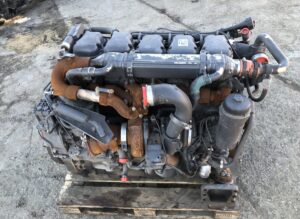 Scania v8 motor toldat teherautóhoz – kód 2438882/577337/572025