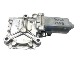 Motor ablakemelő bal volvo – kódok: 1442292, 2303350, 2572352, 560097, 1366761