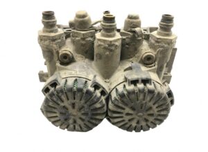 Ebs szelep hajtott tengelyhez volvo – oem kódok: 21122035, 20828241, 20570910, 20502537, 7420828241, 7420570910, 7420502537, 7421122035, 7485003713, 5801910309