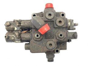 Hidraulikus elosztó volvo rm272 1602-002677