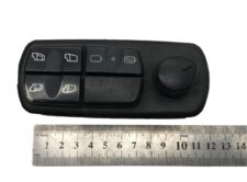 Bal oldali elektromos ablakkapcsoló Mercedes A0045452713