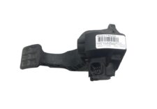Gázpedál pozícióérzékelővel Renault teherautókhoz P/N 7484424567 7484541219 7482267250