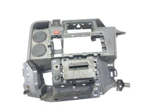 Műanyag fedél renault középkonzolhoz 7484583007 84583007