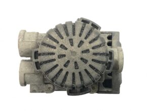 Ebs másodlagos tengely szelep volvo kódokkal: 20828237, 20570906, 21122034, 20428938, 5801290649, 7485003022, 7420828237, 7420428938, 7420570906, 504100409, 7421122034, 5801910304