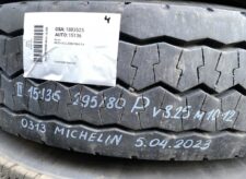 Volvo 295/80 R22.5 Michelin kerék