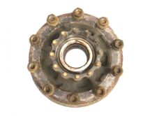 Féktárcsás kerékagy jobb hajtótengely Volvo (Kódok: 85107753, 7485107753, 20516957, 20535263, 7420535263, 7420535264, 85103803, 20567394, 20428193, 21575071, 22105672, 22105678)
