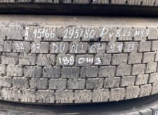 Dunlop Volvo kerék 295/80R22.5 8.25 M8.9