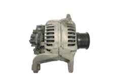 Volvo generátor – Alkatrész kódok: 21429787, 85003357, 85009357, 85020824, 85026824, 20409420, 20466317, 20849352, 5010589551, 20409240, 20849351, 21429786, 85020820, 7421429789, 7420862899, 85003-26
