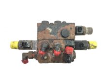 MAN 81471036026 / 81471036025 Hidraulikus szervokormány szelep