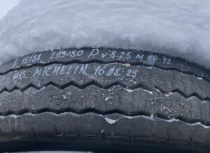 Michelin gumiabroncs 295/80 r22. 5 p. V 8. 25 m10-12 16. 08. 23