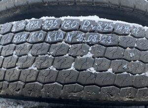 Scania kerék 295/80r22. 5 225×9 225×8. 25 5038 nokian 16. 08. 23