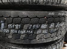 Solaris kerék 295/80R22.5 V825 M171 Yokohama