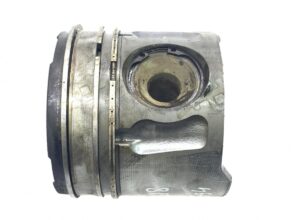 Motor dugattyú gyűrűkkel és csappal 51025006210 / 51055036102 / 51055036213