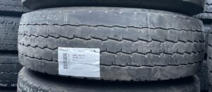 Volvo kerék 295/80r22. 5 15225