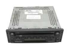 Volvo VR300 autórádió, 20561221 modell, CD-lejátszó és RDS