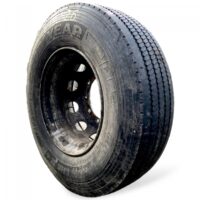 Goodyear 295/80R22.5 gumiabroncs Volvo-hoz