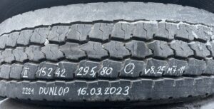 Scania kerék 295/80r22. 5 dunlop 16. 03. 2023