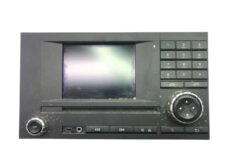 Mercedes rádió kijelzővel és vezérlőgombokkal – A0004467662 / A0004465862 / A0004466662