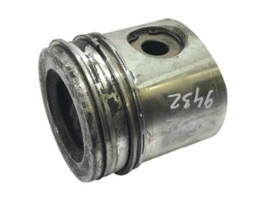 Generikus dugattyú dízelmotorhoz, kódok: 4897512, 4025011, 4089260, 1403971