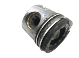 Dugattyú generikus cod a9360300617 / a9360300817 mercedes-benz motorhoz