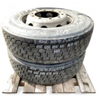 Készlet 2 Goodyear 305/70 R22.5 PV 8.25 M15 kerék Volvo-hoz