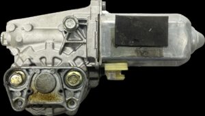 Motor szabályzó jobb üveg volvo 8152613-11