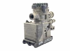 EBS szelep bal első tengely Volvo 21114974 / 22225550 / 7422225564 / 7421327346