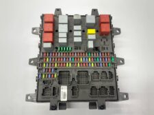 Renault Biztosítéktábla 7421045777 / 5010590677 / 7421079590 / 7421169993 / 7421899301 / 21899301 / 21169993 / 21079590 / 21045777 / 20710729