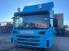 Scania CG16 kék kabin