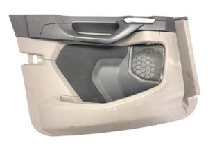 Díszítő panel bal ajtó scania – 2795125, 2649567, 2285299