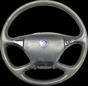 Scania kormány légzsákkal és kormányvezérlőkkel