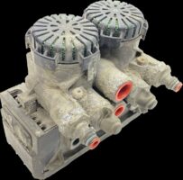 EBS szelep Volvo hajtótengelyhez (cikkszámok: 21122035, 20828241, 20570910, 20502537, 7420828241, 7420570910, 7420502537, 7421122035, 7485003713, 5801910309)
