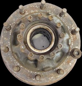 Féktárcsás kerékagy bal hajtótengely volvo 85107753