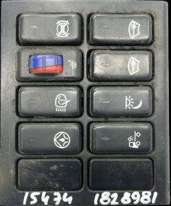 Man vázkapcsolók – többfunkciós (kódok: 81617010243, 81614460036, 81255056856, 81255056521, 81255056848, 81255056514, 81255036453)
